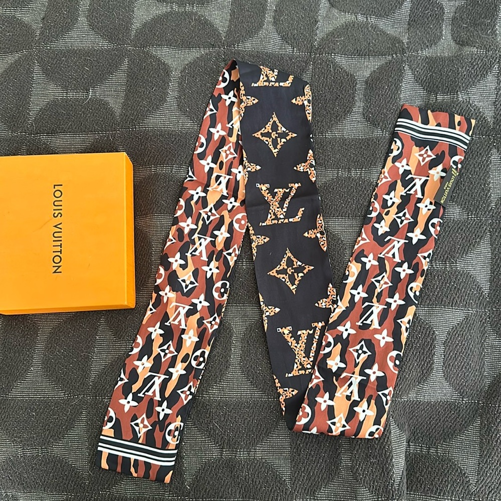 Louis Vuitton bandeau
